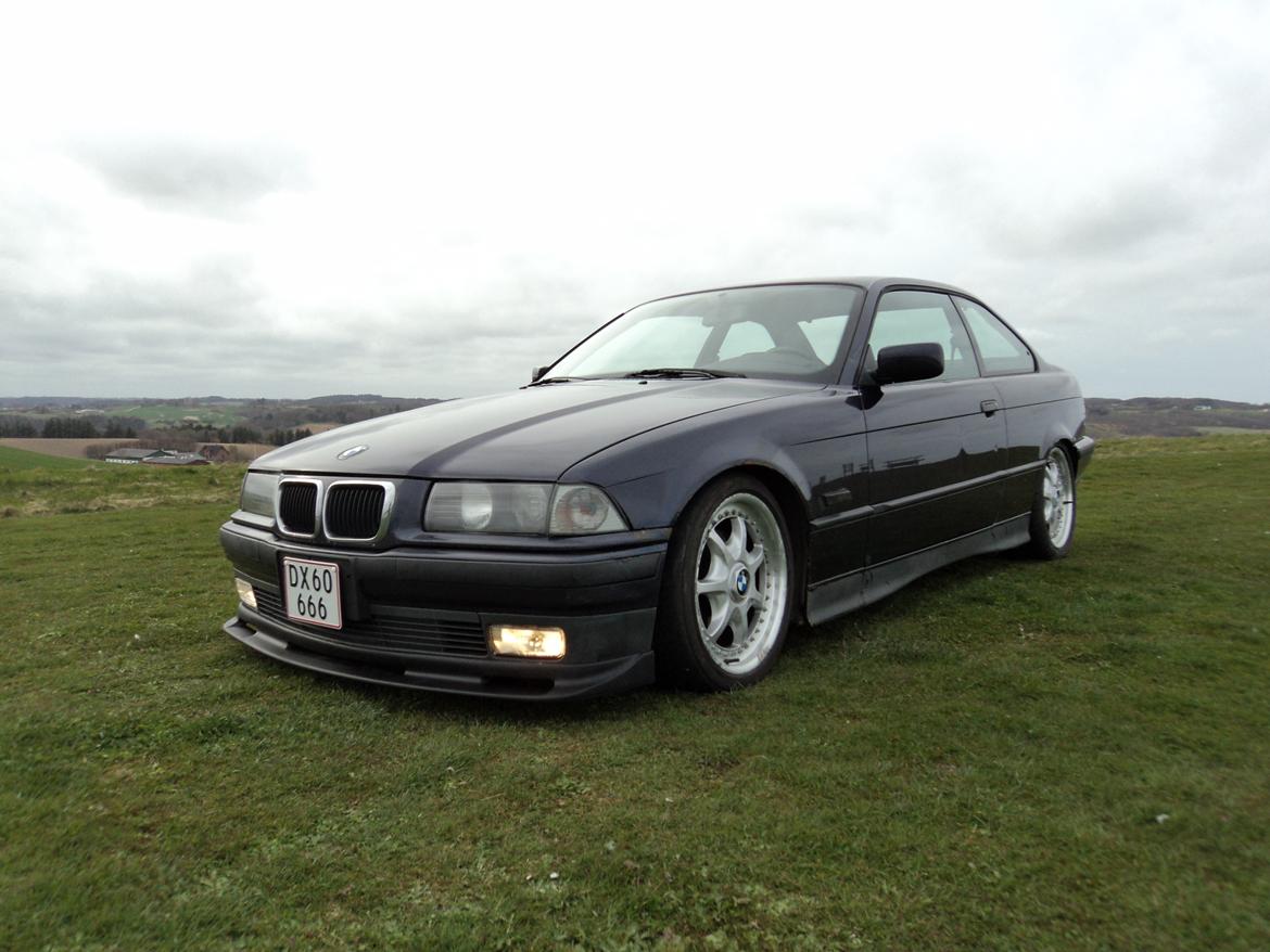 BMW E36 318iS Coupe billede 8