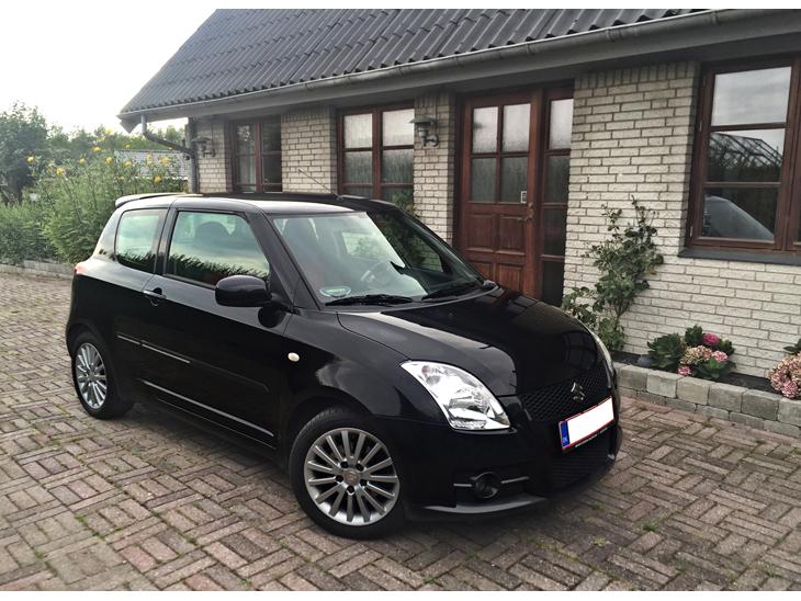 {{currentPhoto.altText}} billede {{currentPhoto.number}}