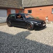 VW Golf 4 GTI :p