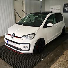 VW UP! TSI