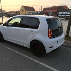 VW UP! TSI