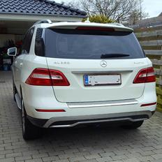 Mercedes Benz ML350