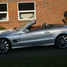 Mercedes Benz SL500