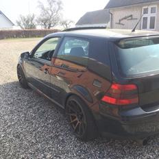 VW Golf 4 GTI :p