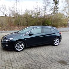 Opel Astra 1,4T Dynamic