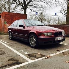 BMW 318i solgt!