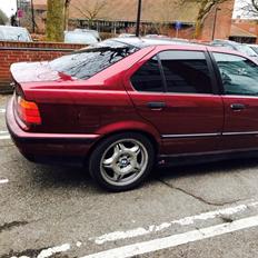 BMW 318i solgt!