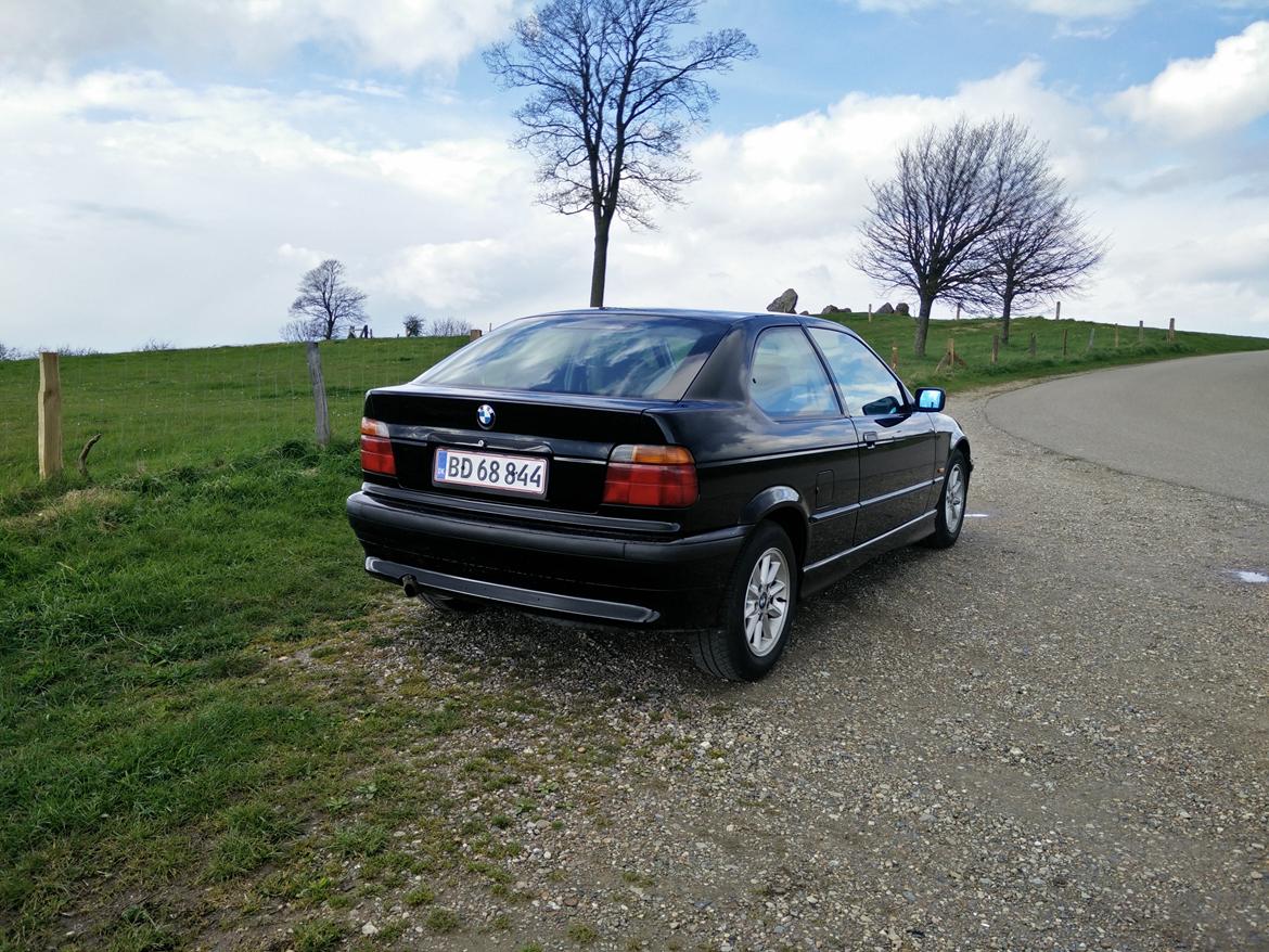 BMW E36 316I Compact billede 4