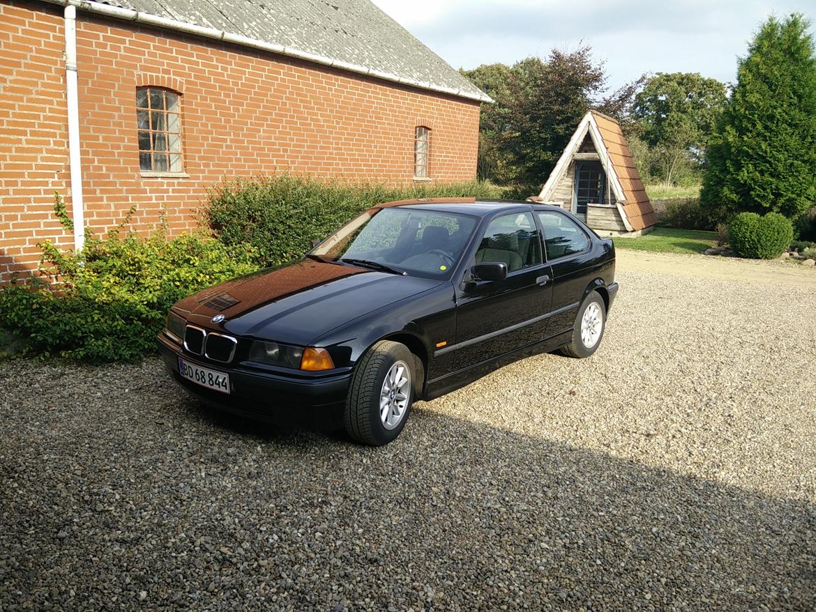 BMW E36 316I Compact billede 1