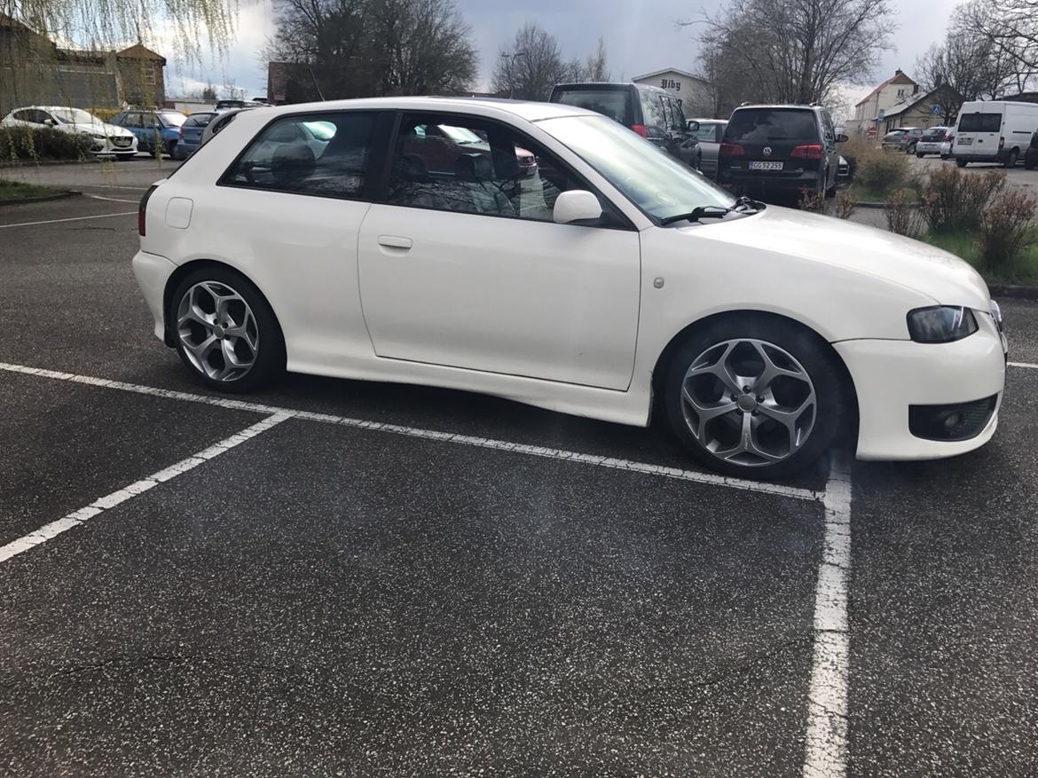Audi A3 1.8t s3 look solgt billede 19