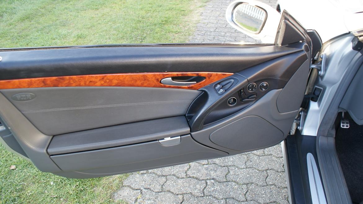 Mercedes Benz SL500 billede 16