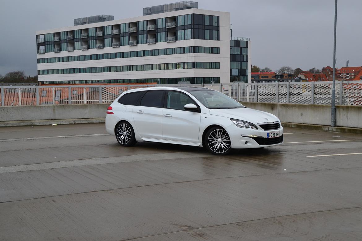 Peugeot 308 SW 1.6 BlueHDI Style billede 9