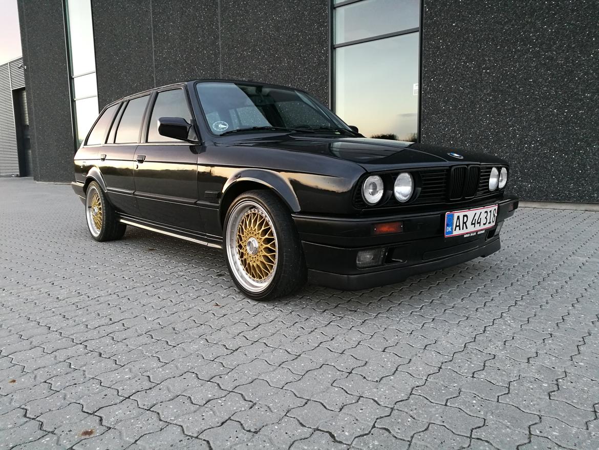 BMW E30 320i M50 Touring billede 5