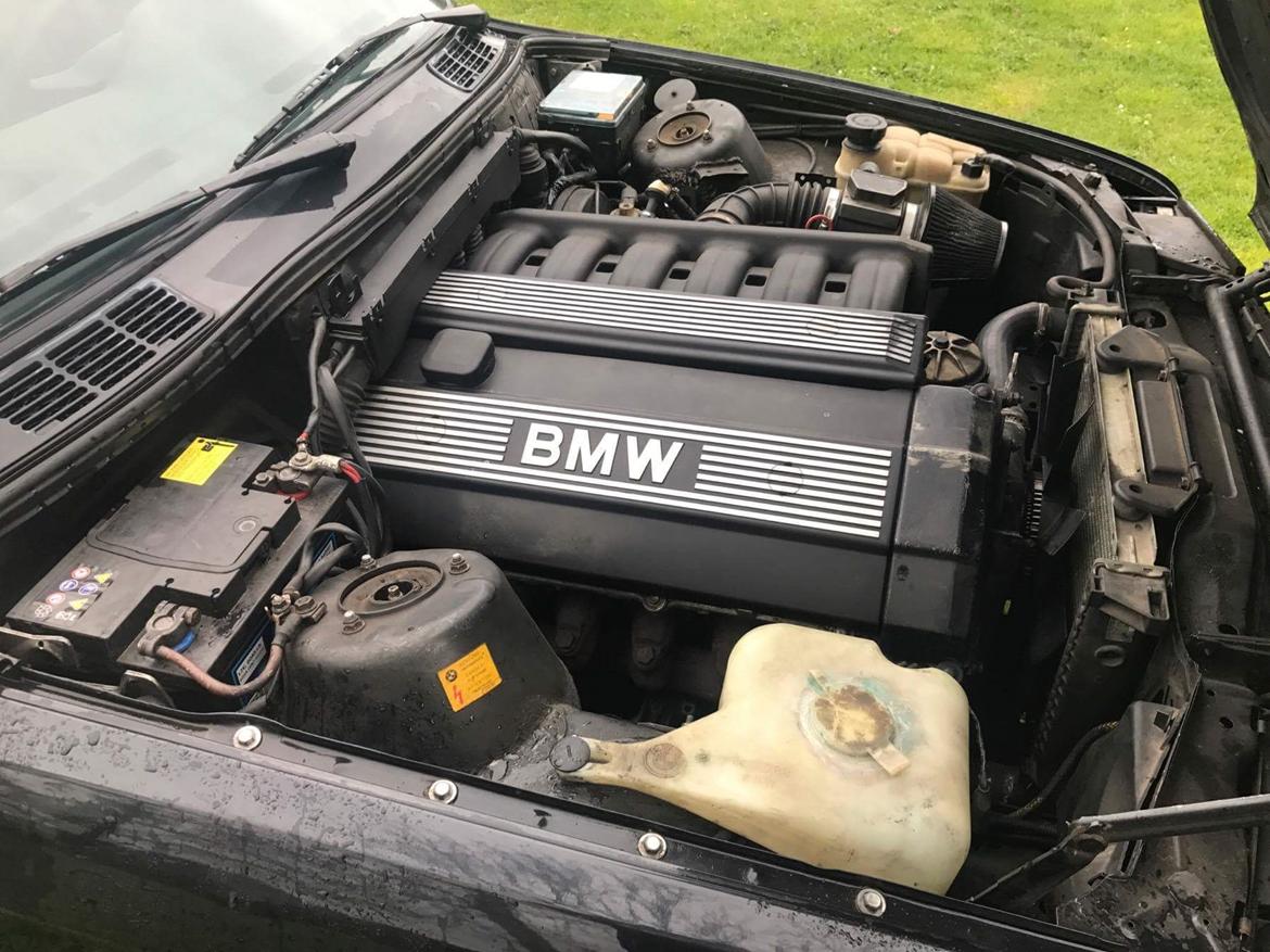 BMW E30 320i M50 Touring billede 14