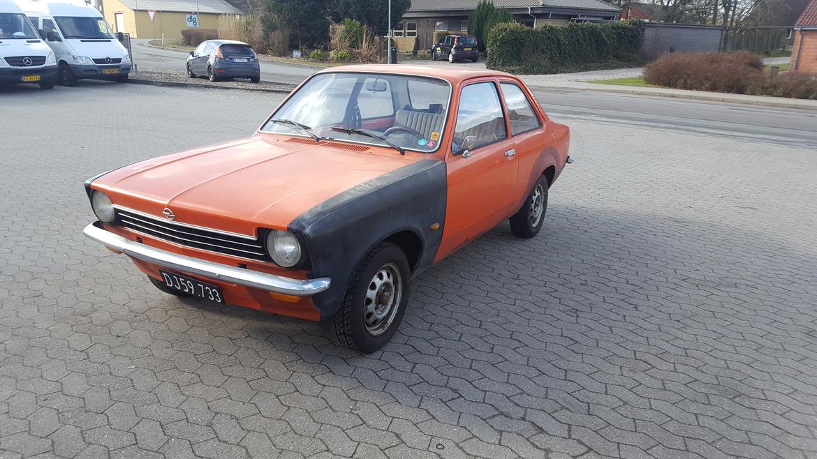 Opel kedett c år 1974 projekt  billede 2