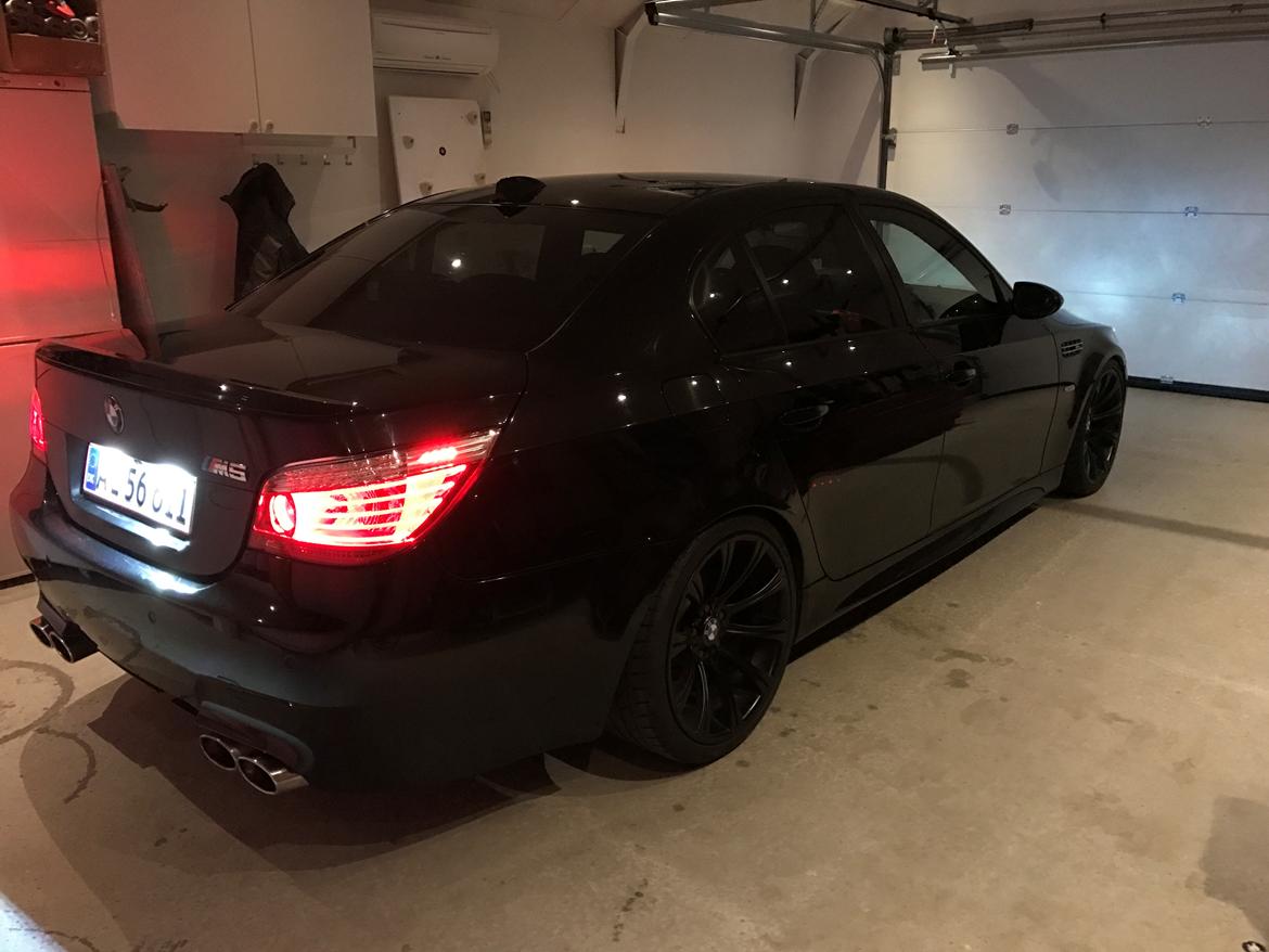 BMW E60 545i solgt billede 5