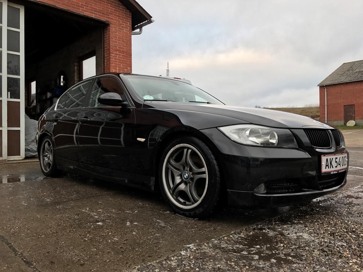 BMW 320D E90 billede 11