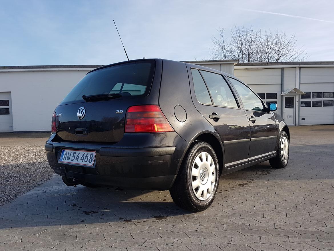 VW golf 2.0 billede 3