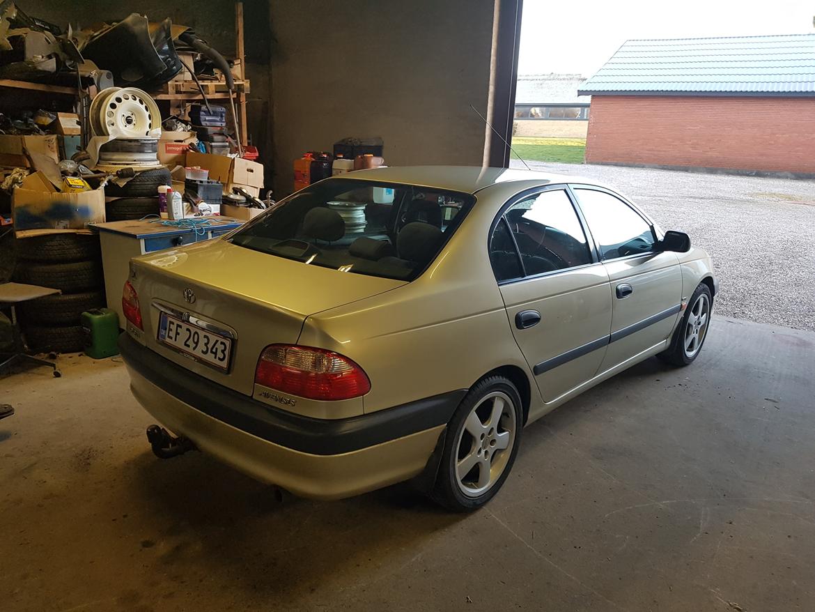 Toyota Avensis 1,8 VVTI billede 5