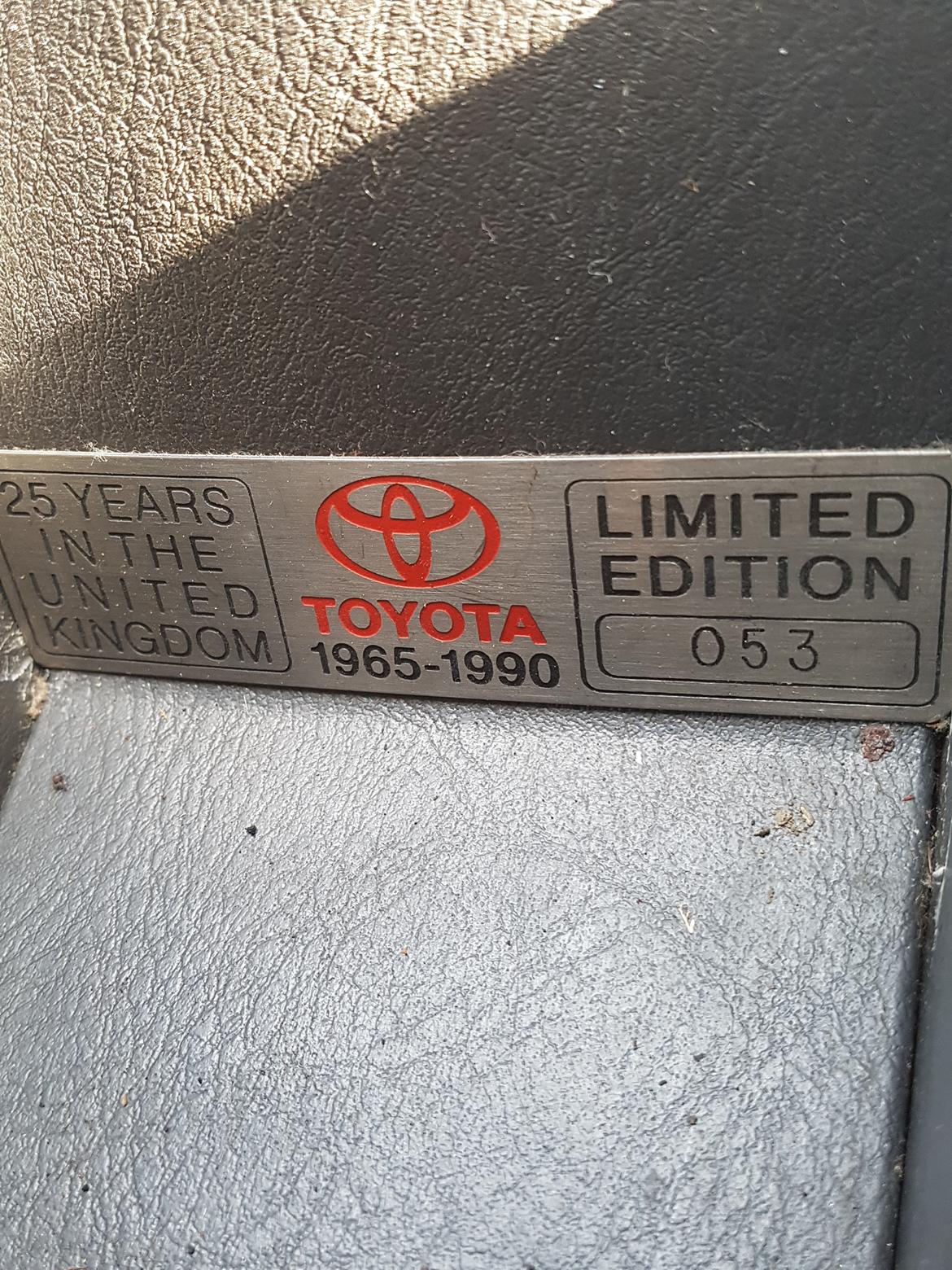 Toyota Carina II 1,6 GL 25th Anniversary Edition billede 10