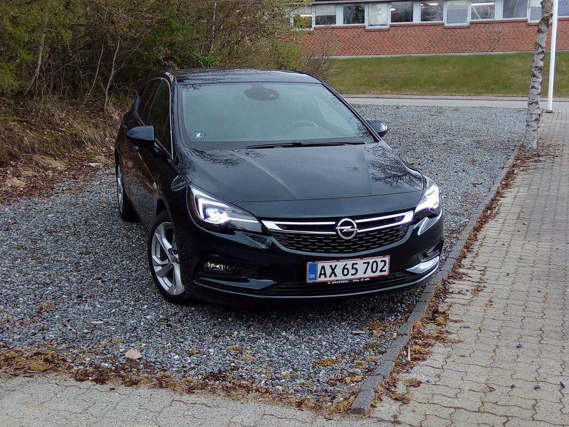 Opel Astra 1,4T Dynamic billede 7