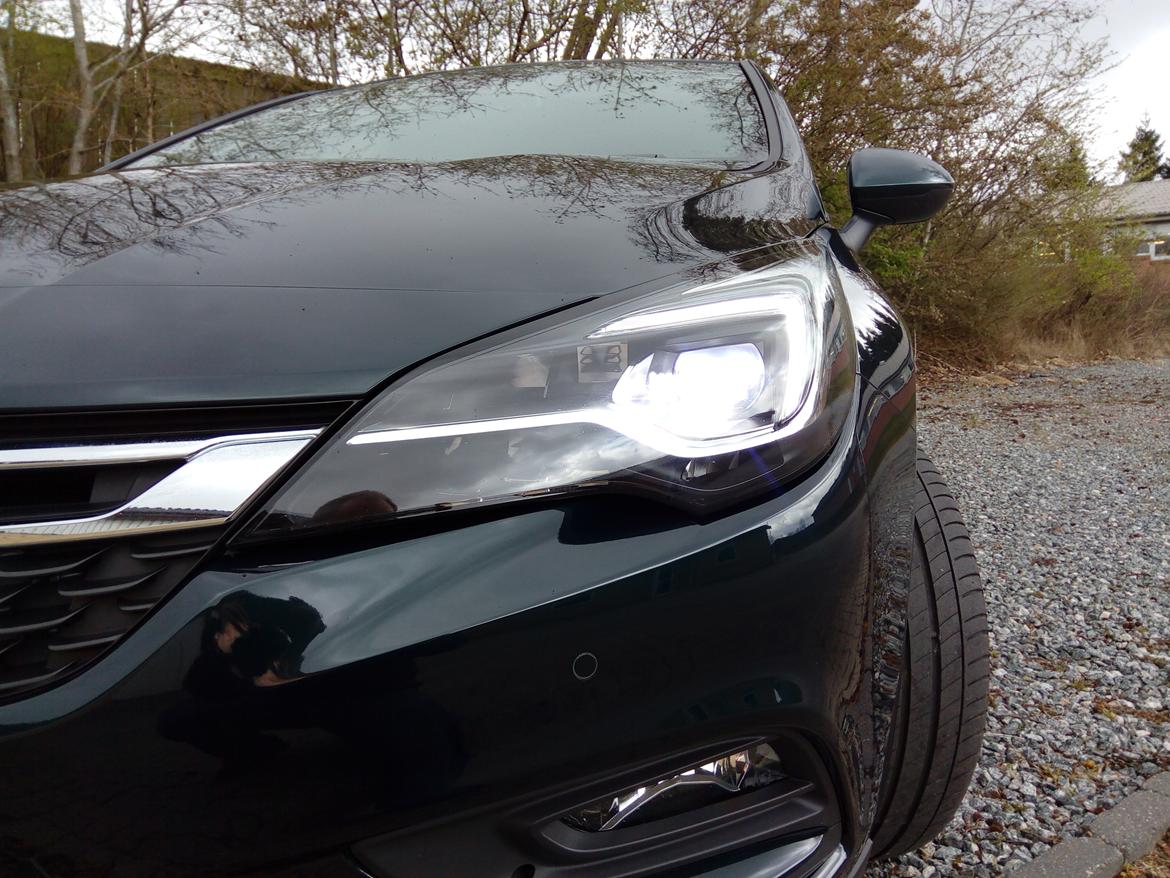 Opel Astra 1,4T Dynamic - Fantastisk lys billede 9