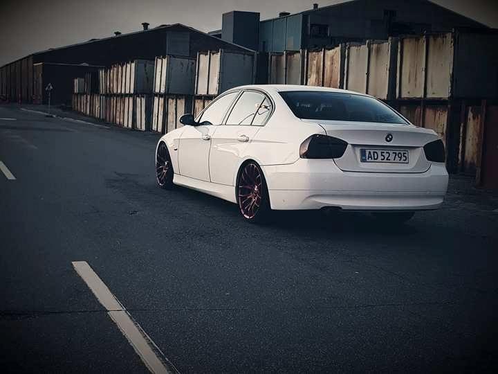 BMW E90 billede 3