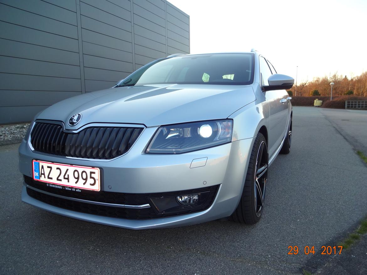 Skoda Octavia combi Elegance 2.0 TDI billede 6