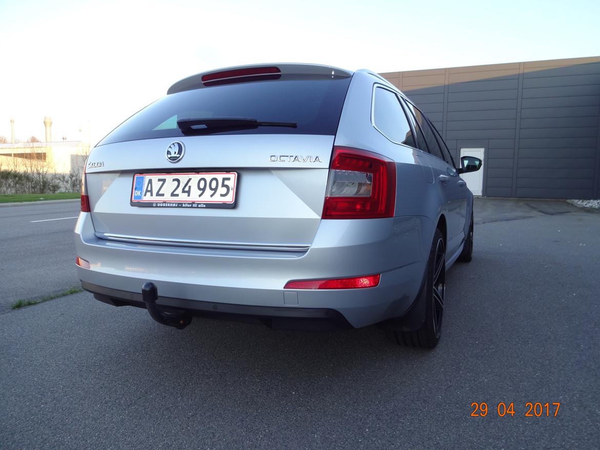 Skoda Octavia combi Elegance 2.0 TDI billede 8