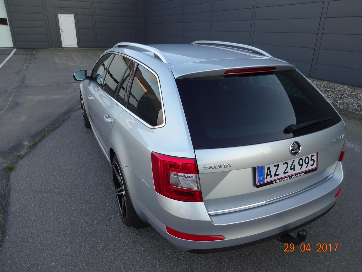 Skoda Octavia combi Elegance 2.0 TDI billede 12