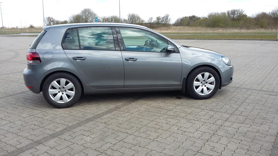 VW Golf VI 2,0 TDi 140 Highline billede 5
