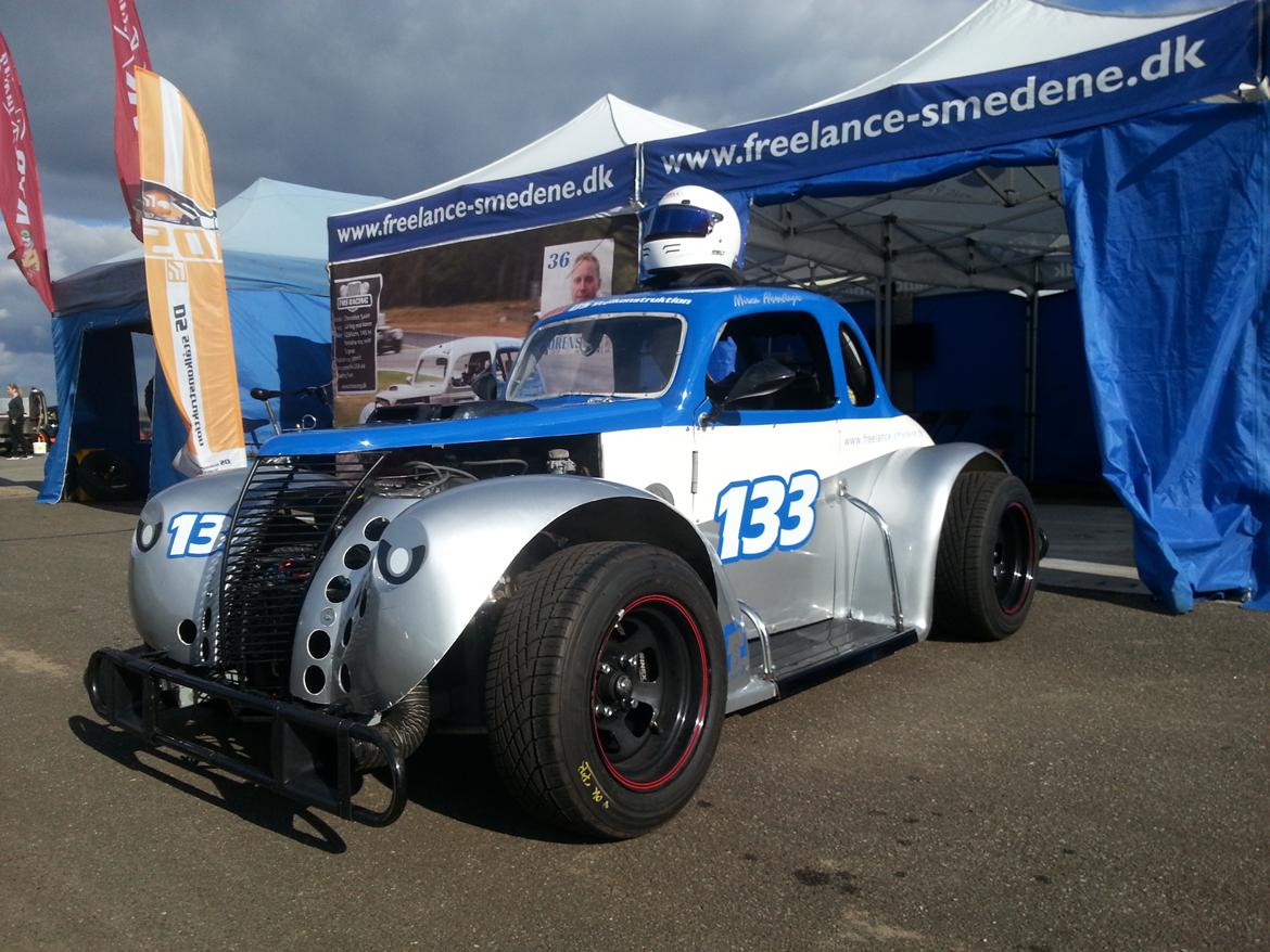 Chevrolet Chevy 37 Legend Cup - Bilen er baseret på en Chevy Coupe 37 (se sidste billede) den er blot skaleret ned til 5/8 størelse. billede 4