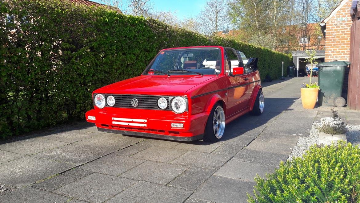 VW Golf 1 SOLGT billede 1