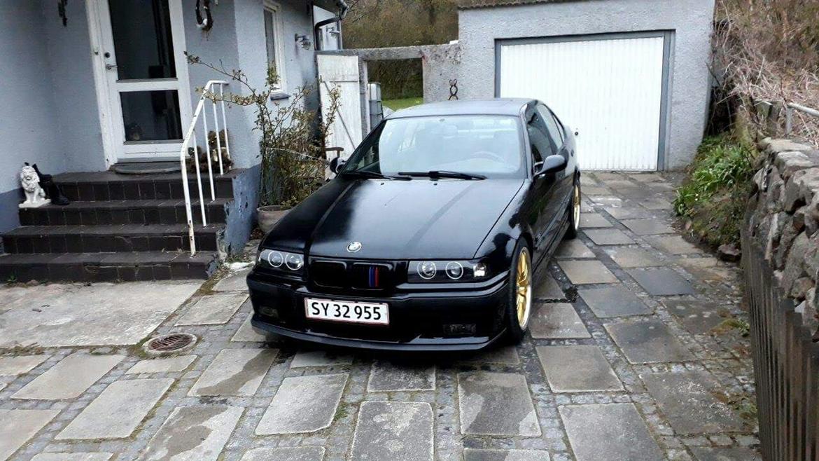 BMW E36 323i/328i 24v billede 1