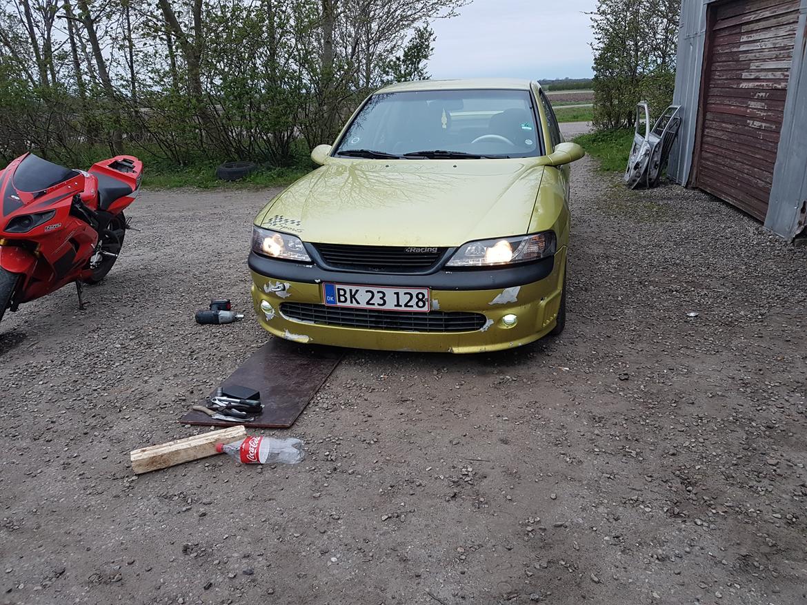 Opel vectra b i500 cdx sport ect  billede 12