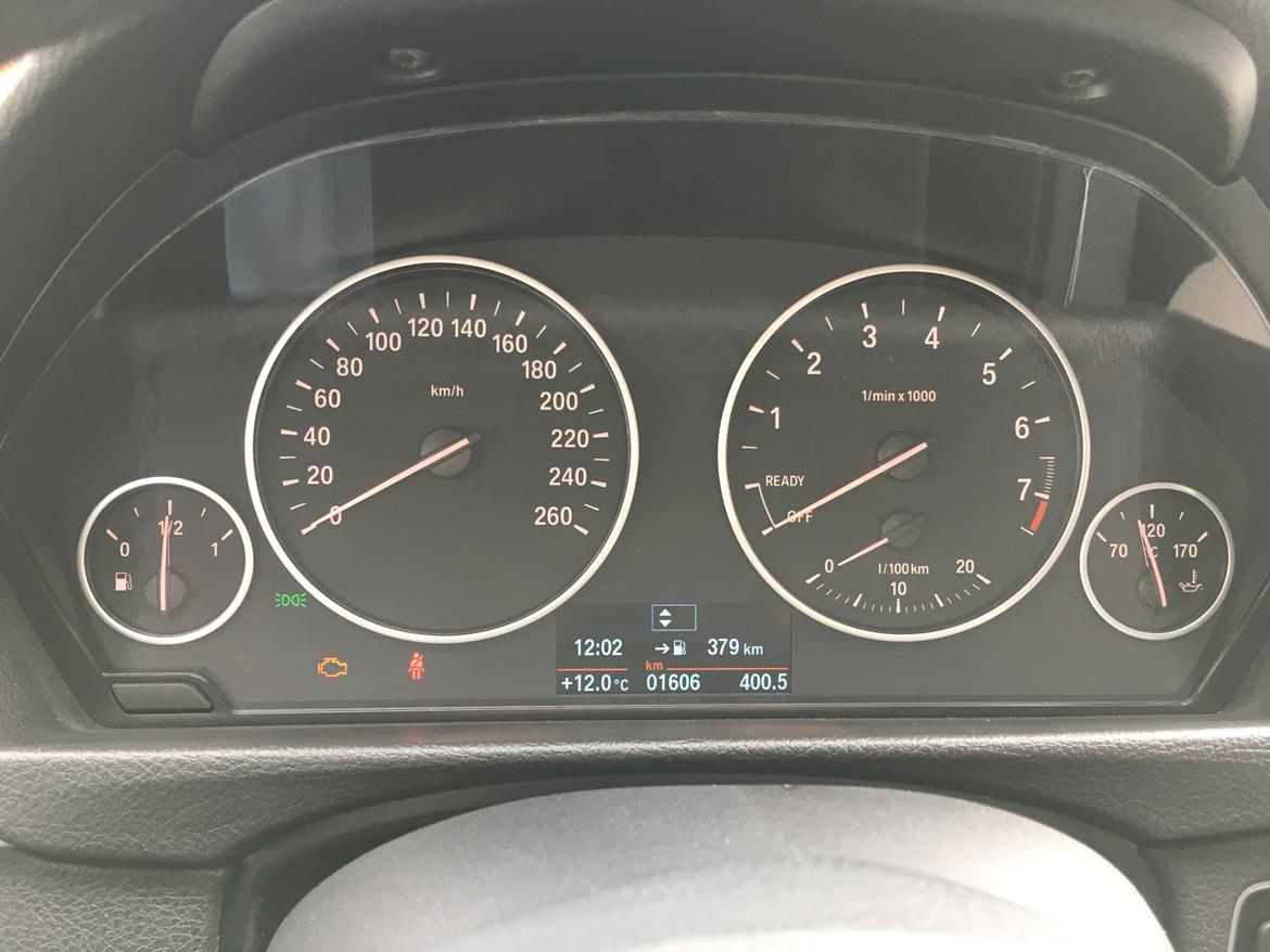 BMW F30 320i billede 12