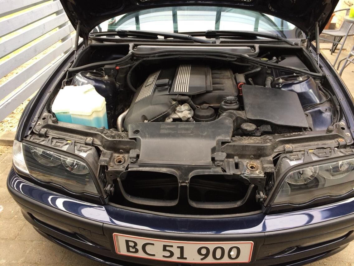 BMW 320i Touring (solgt) billede 7