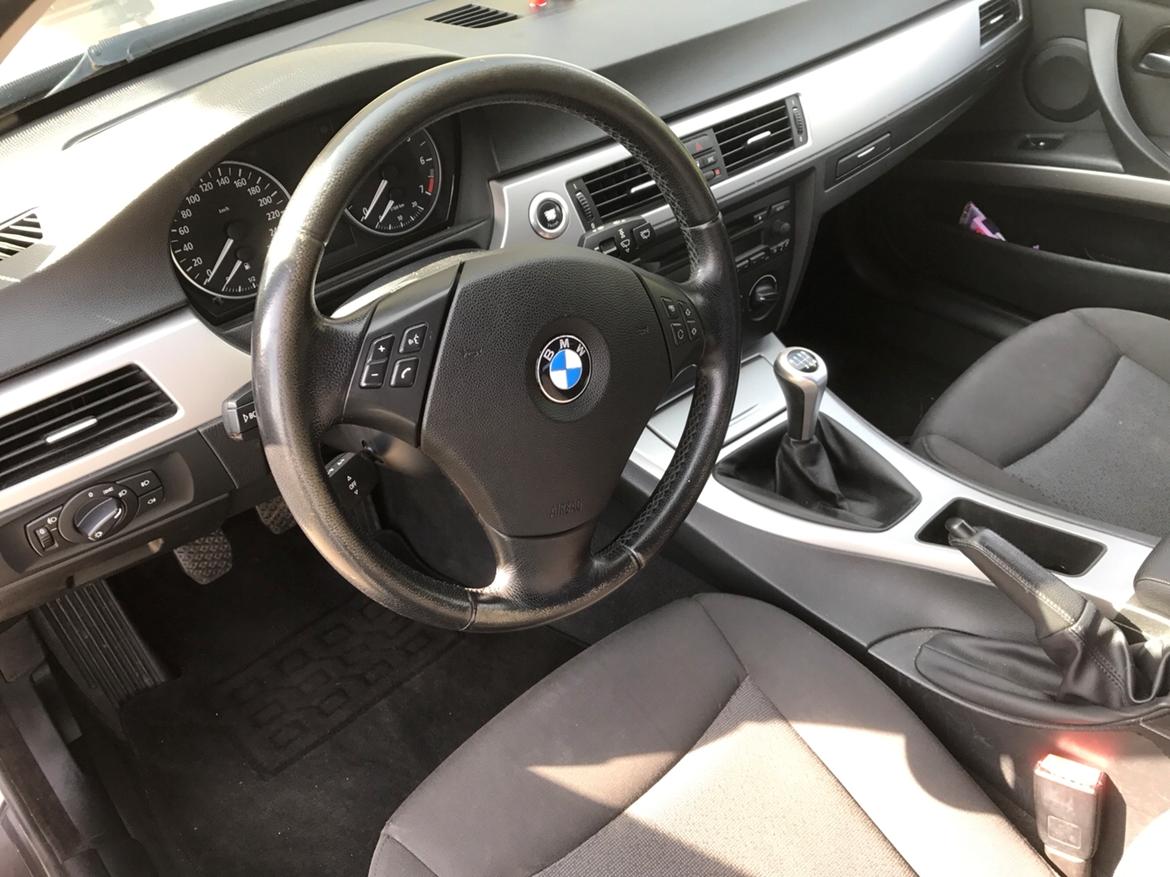 BMW 320i touring E91 billede 13