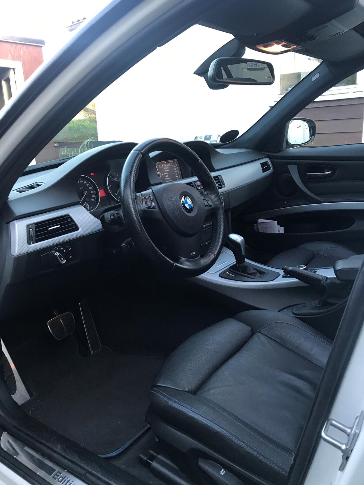 BMW E91 LCI 3.0 Touring M-SPORT EDITION billede 11