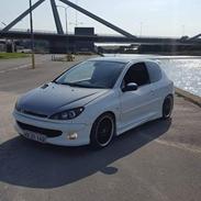 Peugeot 206 1,6i