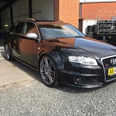 Audi RS4 Avant 4,2