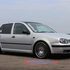 VW GOLF IV (Tidligere bil)