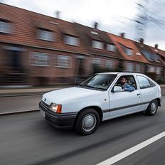 Opel Kadett E CC Life