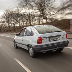 Opel Kadett E CC Life