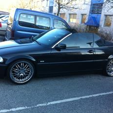 BMW 323 Cabriolet 