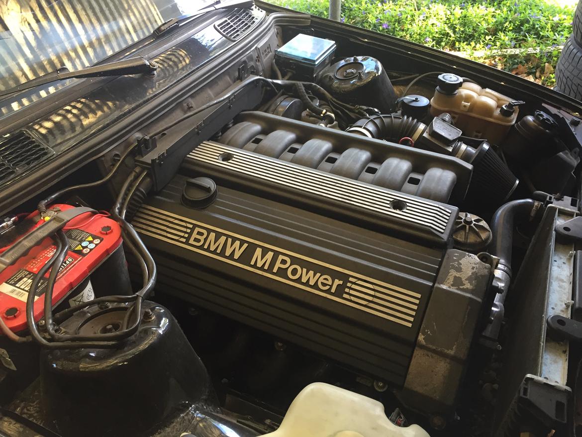 BMW E30 M50b25/325i 24V "SOLGT" billede 16