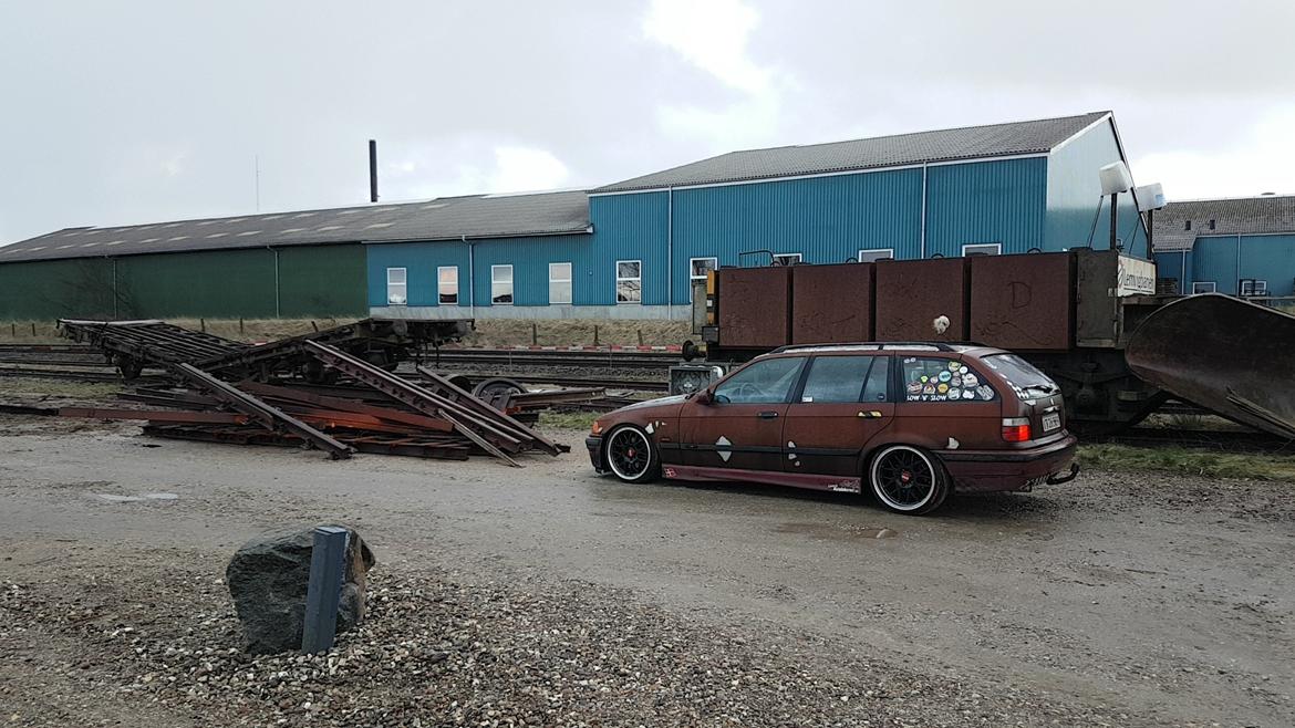 BMW 318I "Rustvognen" [tidl. bil] billede 9