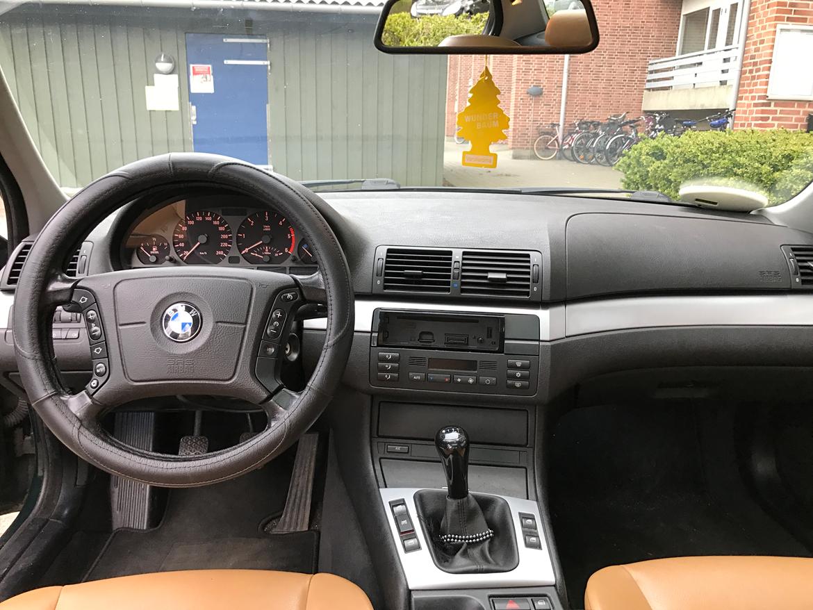 BMW 320d E46 billede 17