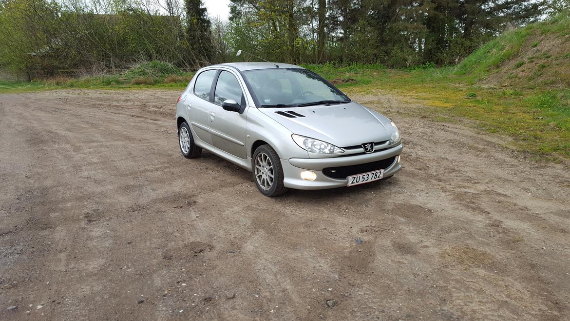 Peugeot 206 2.0 hdi Performance S

 billede 3