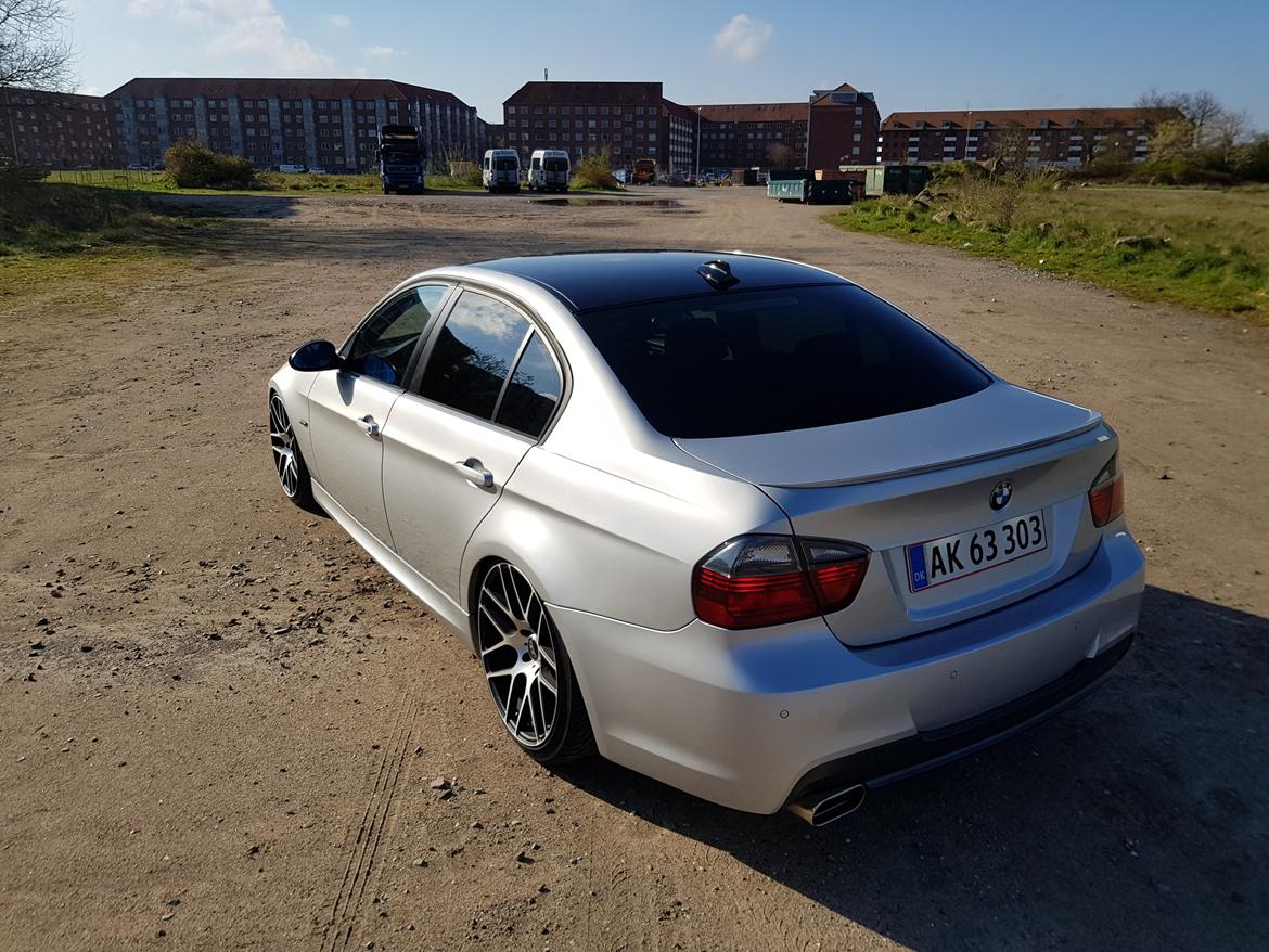 BMW 325i billede 4